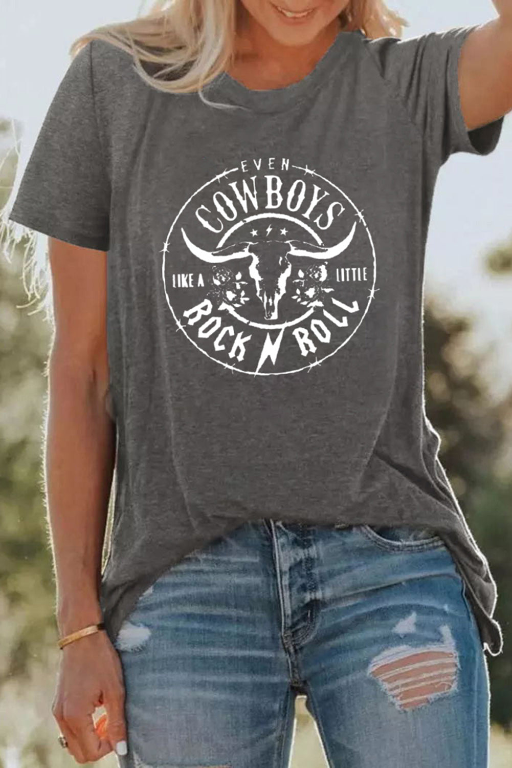 Letter Steer Head Pattern Print Short Sleeve Graphic Tee