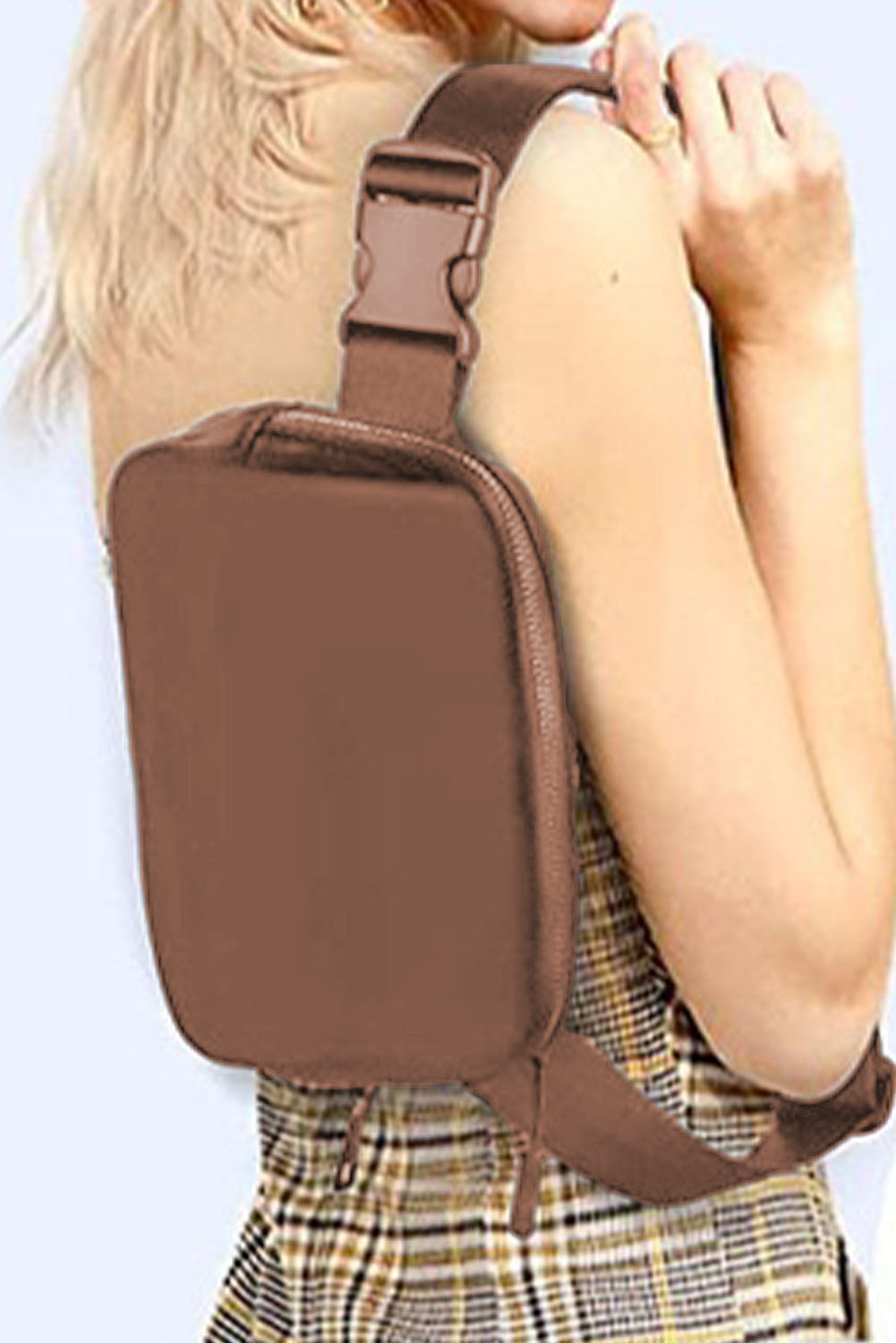 Waterproof Zipped Crossbody Bag 20*5*14cm